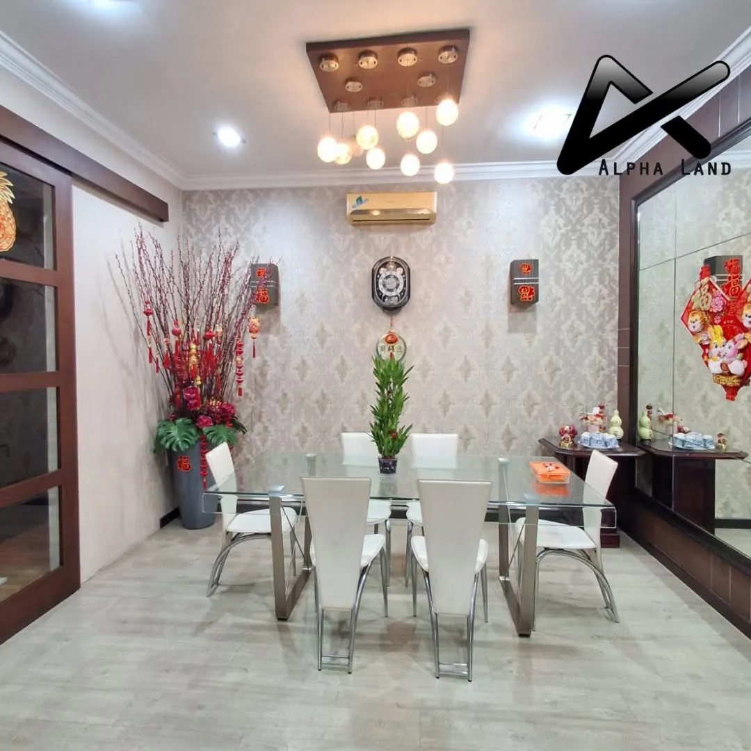 Ruko gandeng Jalan. Brigjend katamso